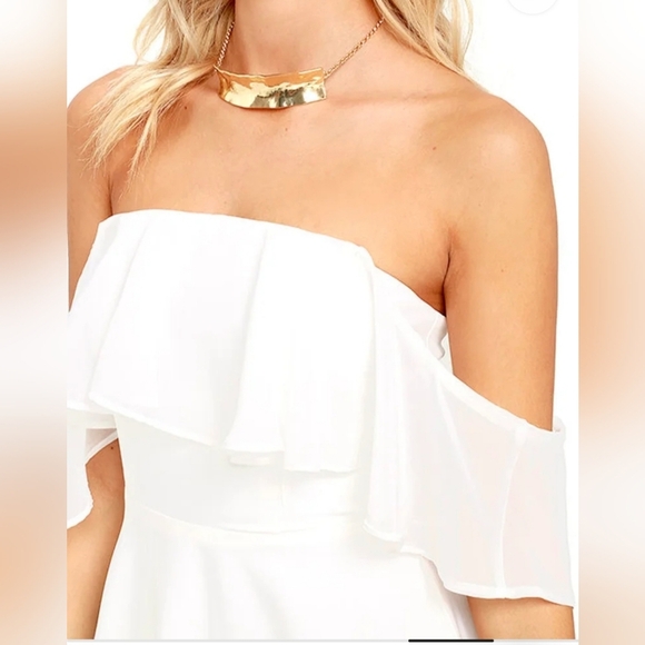 Lulus Size Small White Off The Shoulder‎ Mini Skater Swing - Picture 4 of 9